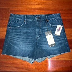 NWT Sofia Vergara Dark Wash High Rise Denim Shorts